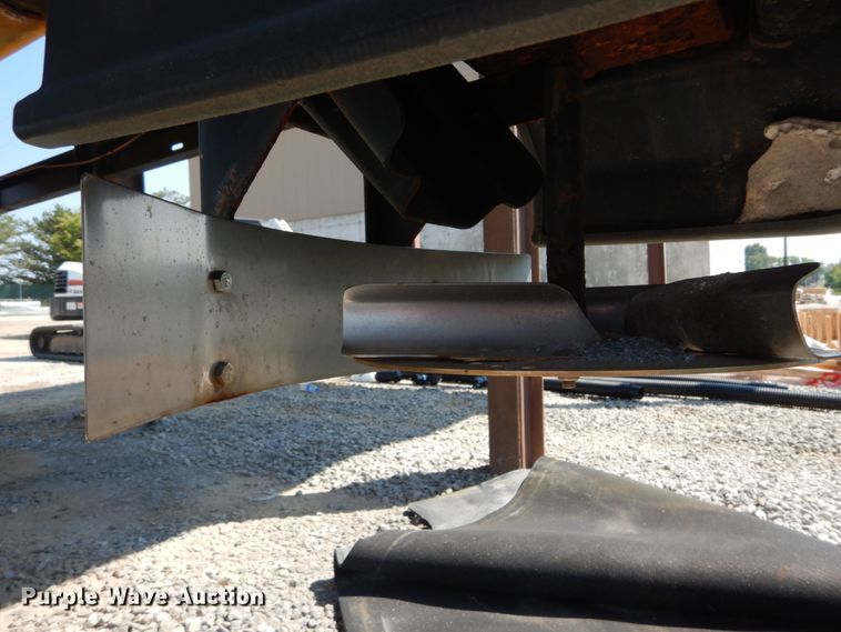 image for item DH2086 Snow Ex Super Max II SP-9500X stainless steel spreader