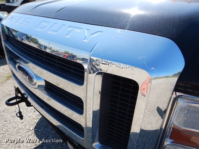image for item DH2574 2008 Ford F350 Super Duty flatbed pickup truck