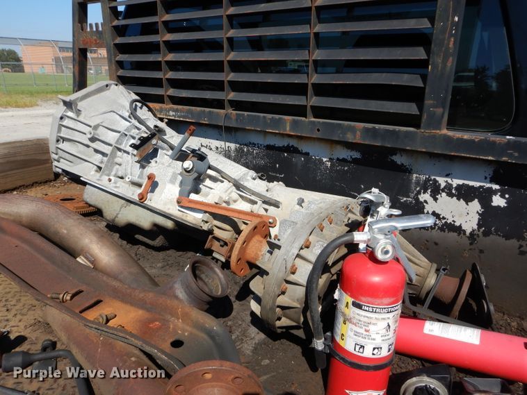 image for item DH2574 2008 Ford F350 Super Duty flatbed pickup truck