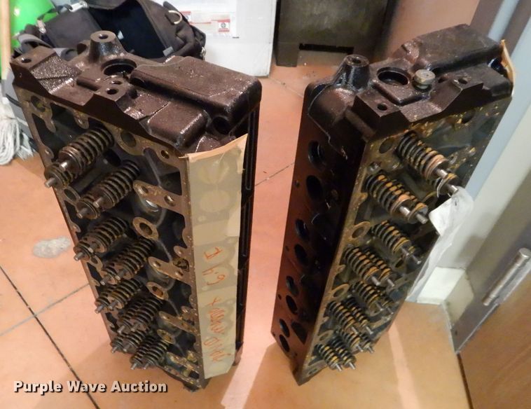 image for item DH2574 2008 Ford F350 Super Duty flatbed pickup truck