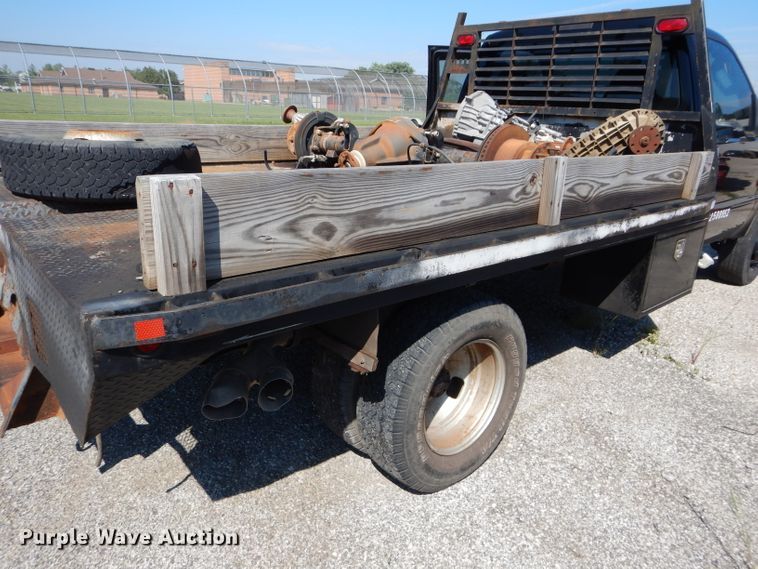 image for item DH2574 2008 Ford F350 Super Duty flatbed pickup truck