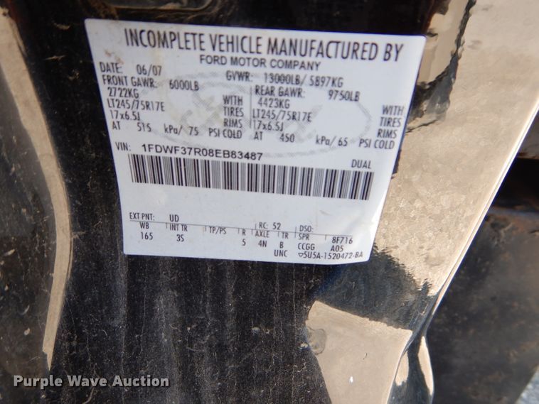 image for item DH2574 2008 Ford F350 Super Duty flatbed pickup truck