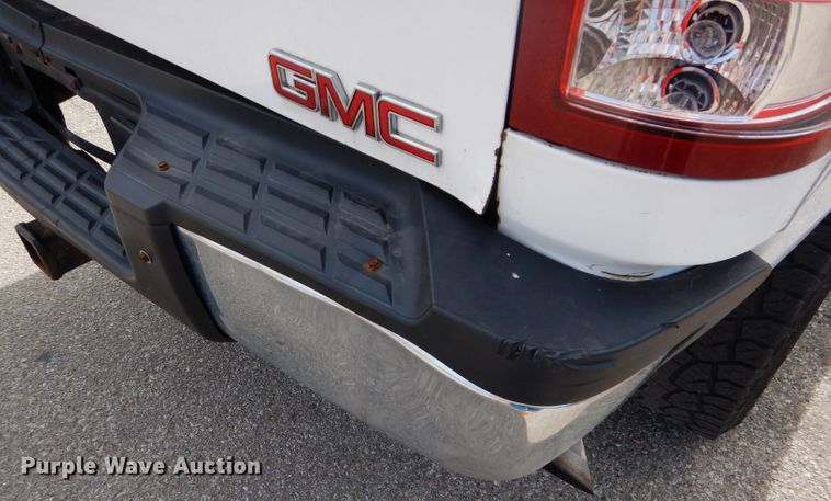 image for item DH2578 2007 GMC Sierra 2500HD Ext. Cab pickup truck