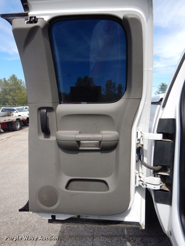 image for item DH2578 2007 GMC Sierra 2500HD Ext. Cab pickup truck