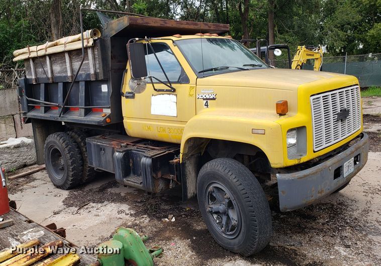 image for item DH2749 1991 Chevrolet Kodiak dump truck