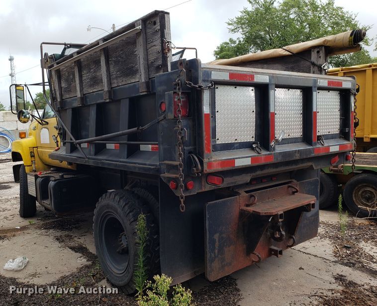 image for item DH2749 1991 Chevrolet Kodiak dump truck