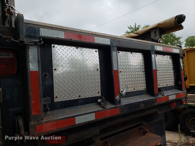 image for item DH2749 1991 Chevrolet Kodiak dump truck