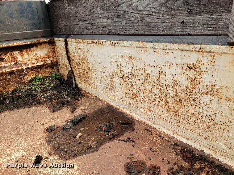 image for item DH2749 1991 Chevrolet Kodiak dump truck