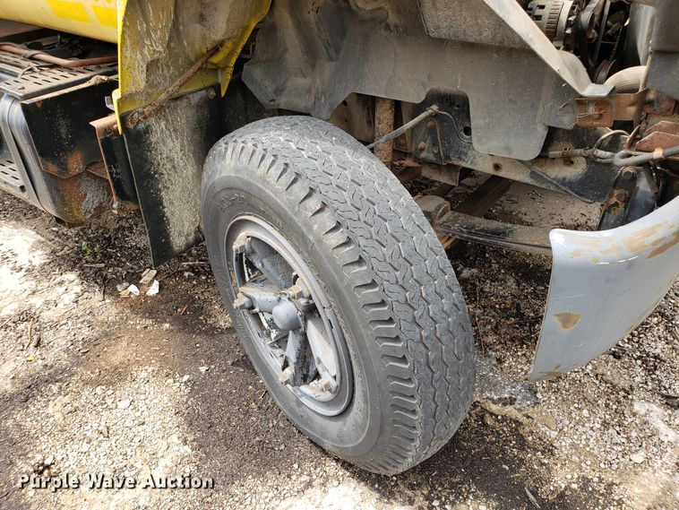 image for item DH2749 1991 Chevrolet Kodiak dump truck