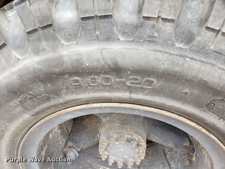 image for item DH2749 1991 Chevrolet Kodiak dump truck