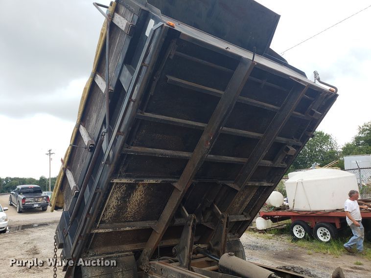 image for item DH2749 1991 Chevrolet Kodiak dump truck