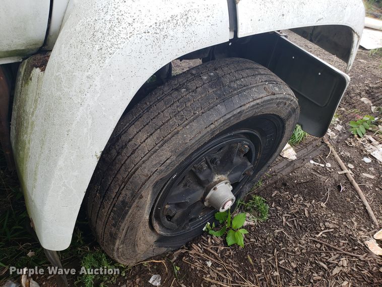 image for item DH2753 1989 GMC TopKick C7000 semi truck