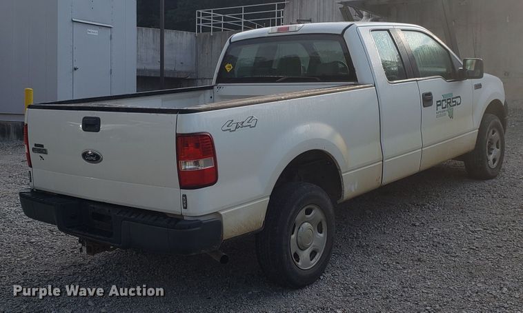 image for item DH2850 2005 Ford F150 SuperCab pickup truck