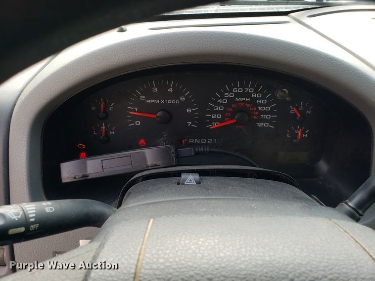 image for item DH2850 2005 Ford F150 SuperCab pickup truck