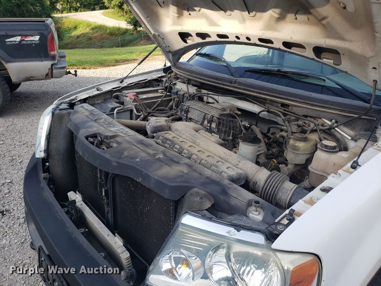 image for item DH2850 2005 Ford F150 SuperCab pickup truck