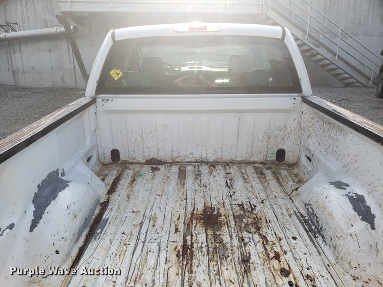 image for item DH2850 2005 Ford F150 SuperCab pickup truck