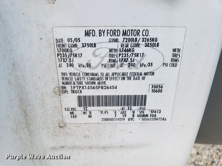 image for item DH2850 2005 Ford F150 SuperCab pickup truck