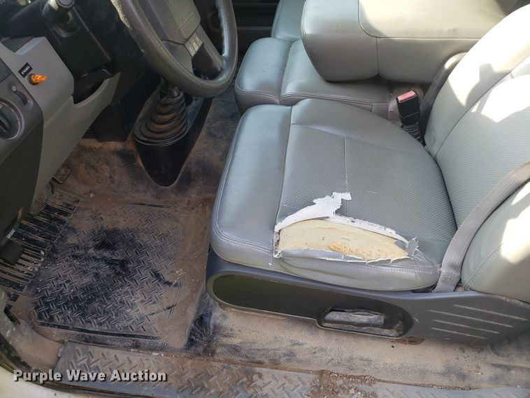 image for item DH2851 2007 Ford F150 SuperCab pickup truck