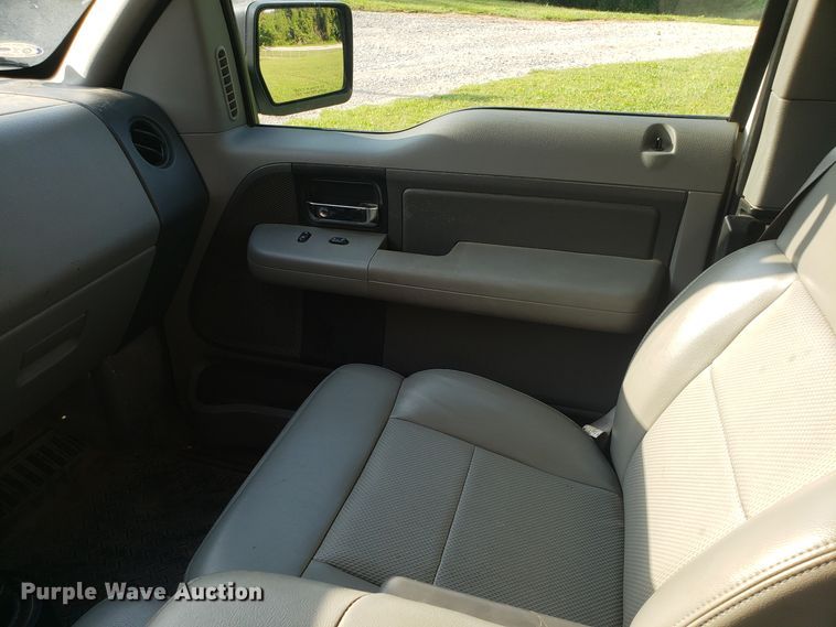 image for item DH2851 2007 Ford F150 SuperCab pickup truck