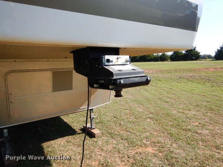 image for item DH3562 2006 Carriage Carri-Lite camper