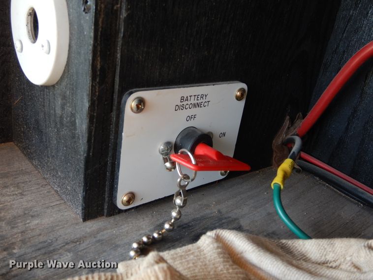 image for item DH3562 2006 Carriage Carri-Lite camper