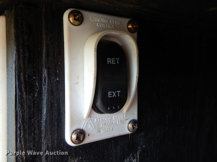 image for item DH3562 2006 Carriage Carri-Lite camper