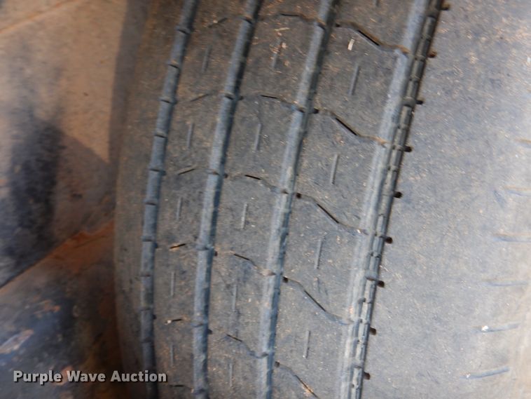 image for item DH3562 2006 Carriage Carri-Lite camper