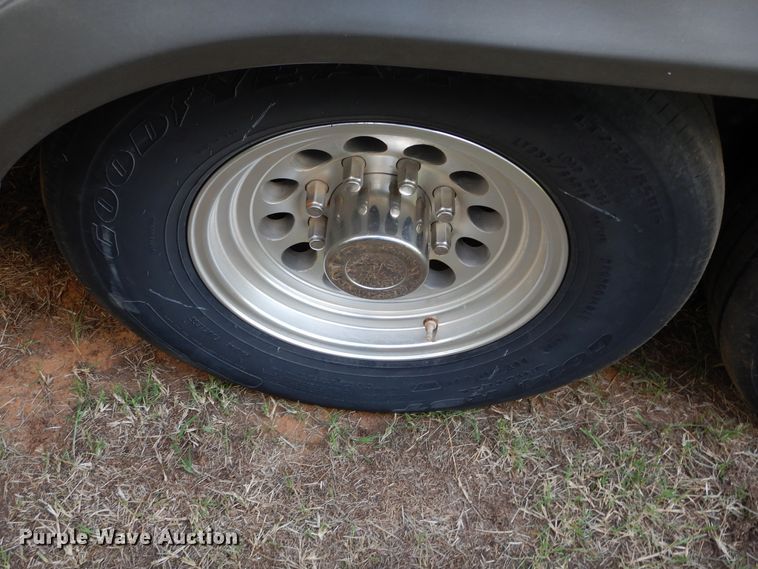 image for item DH3562 2006 Carriage Carri-Lite camper