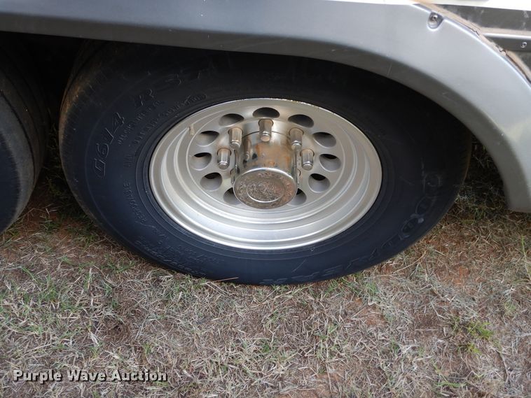 image for item DH3562 2006 Carriage Carri-Lite camper