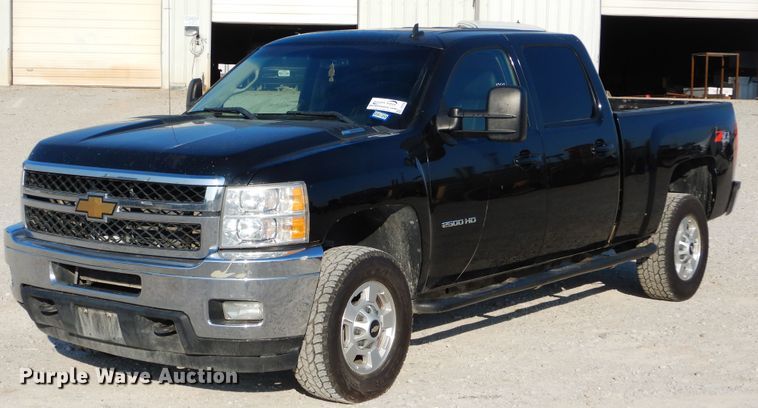image for item DH3564 2011 Chevrolet Silverado 2500HD Crew Cab pickup truck