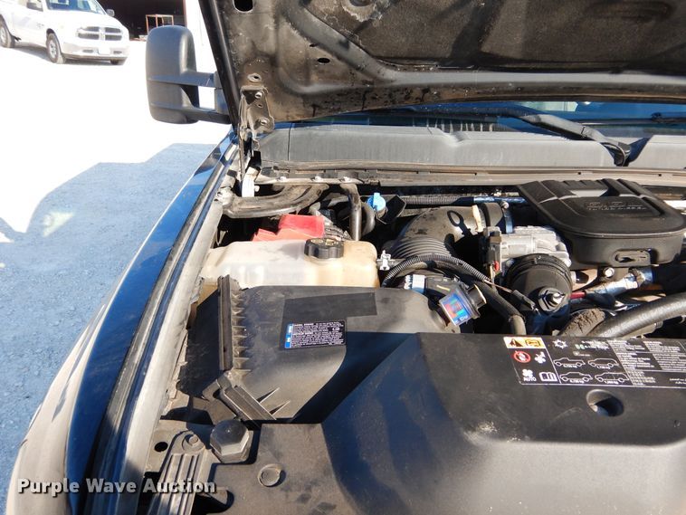 image for item DH3564 2011 Chevrolet Silverado 2500HD Crew Cab pickup truck