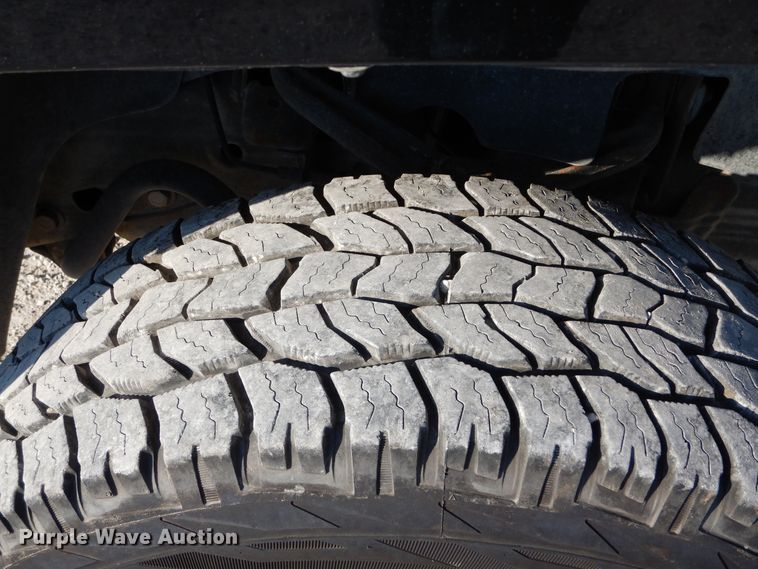 image for item DH3564 2011 Chevrolet Silverado 2500HD Crew Cab pickup truck