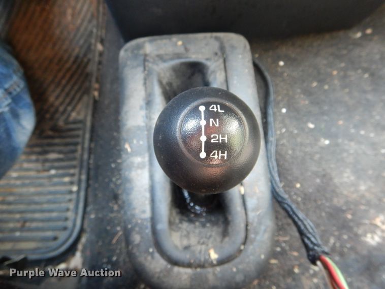 image for item DH6129 2005 Dodge Ram 2500 Quad Cab utility bed pickup truck