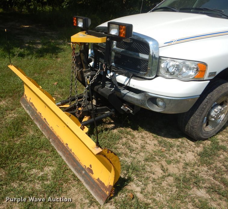 image for item DH6129 2005 Dodge Ram 2500 Quad Cab utility bed pickup truck