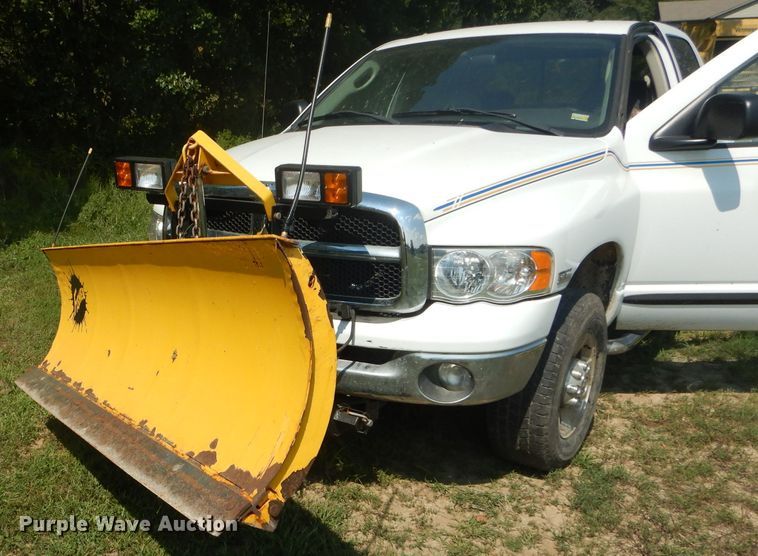 image for item DH6129 2005 Dodge Ram 2500 Quad Cab utility bed pickup truck