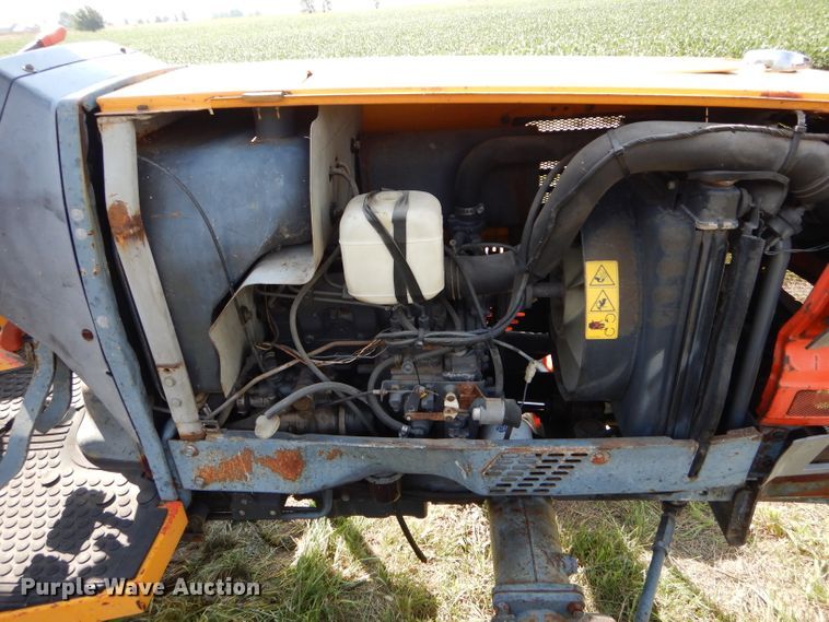 image for item DH6132 Kubota L3300 MFWD tractor