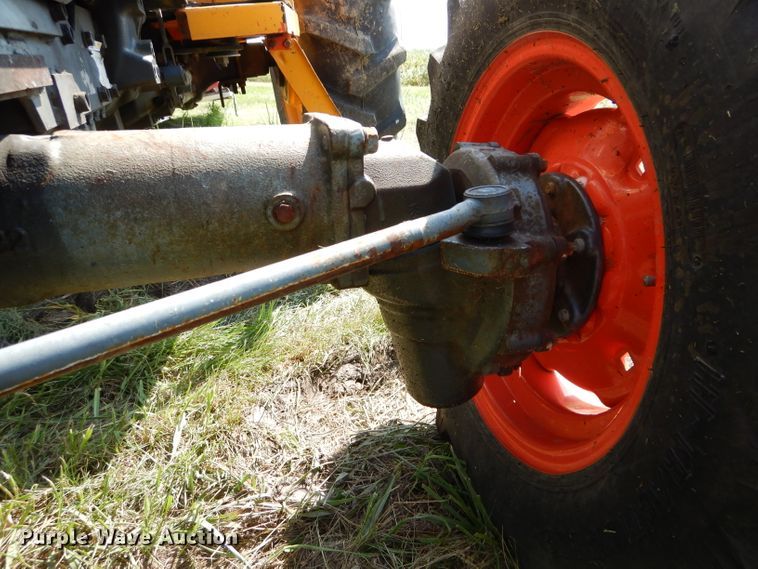 image for item DH6132 Kubota L3300 MFWD tractor