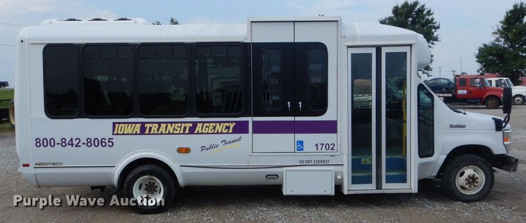 image for item DH6143 2017 Ford Econoline E450 shuttle bus
