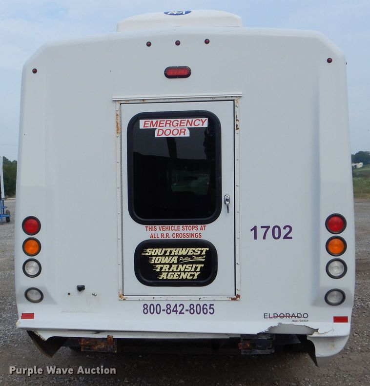 image for item DH6143 2017 Ford Econoline E450 shuttle bus