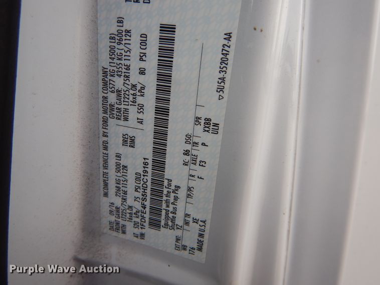 image for item DH6143 2017 Ford Econoline E450 shuttle bus