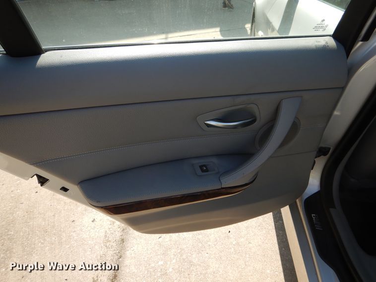 image for item EK9054 2006 BMW 330xi