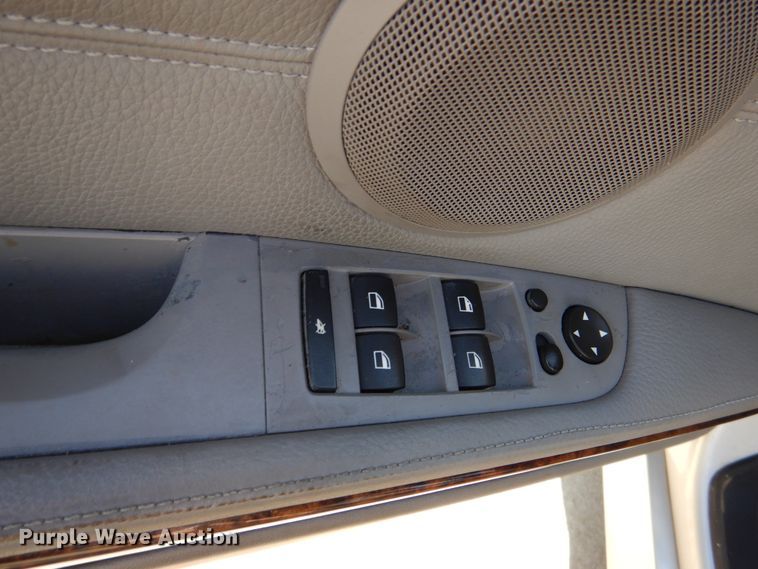 image for item EK9054 2006 BMW 330xi