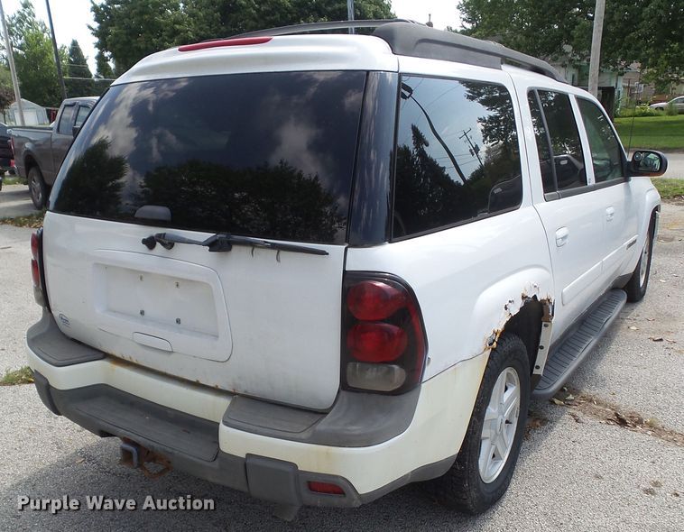 image for item EM9837 2003 Chevrolet TrailBlazer EXT SUV