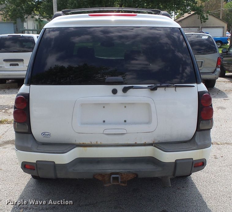 image for item EM9837 2003 Chevrolet TrailBlazer EXT SUV