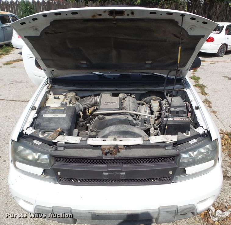 image for item EM9837 2003 Chevrolet TrailBlazer EXT SUV