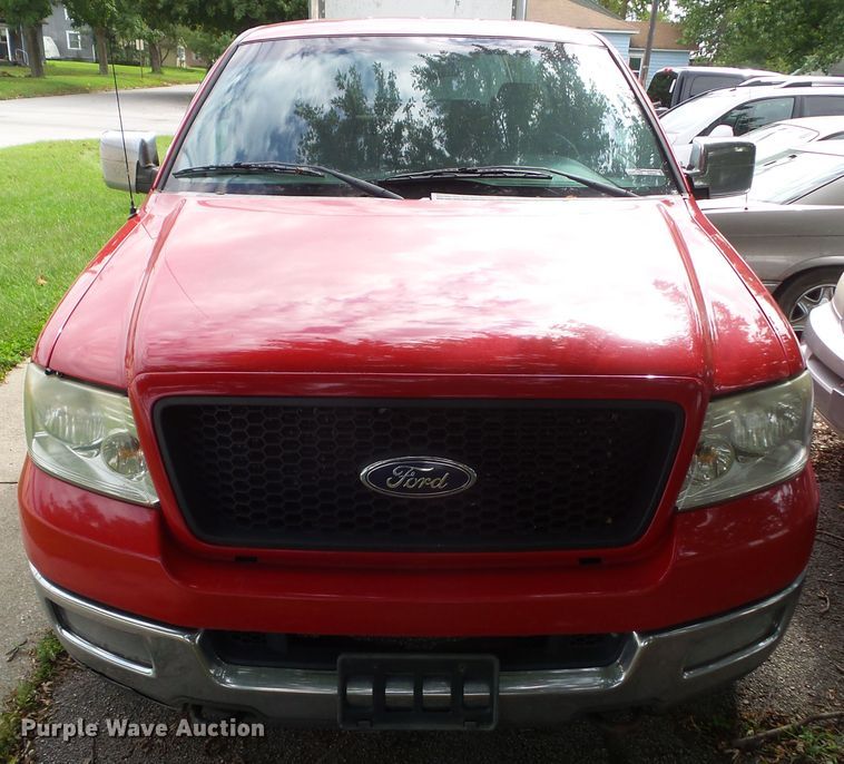 image for item EM9845 2004 Ford F150 SuperCab pickup truck