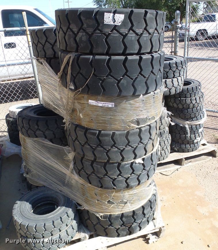 image for item EQ9192 Approximately 55 tires