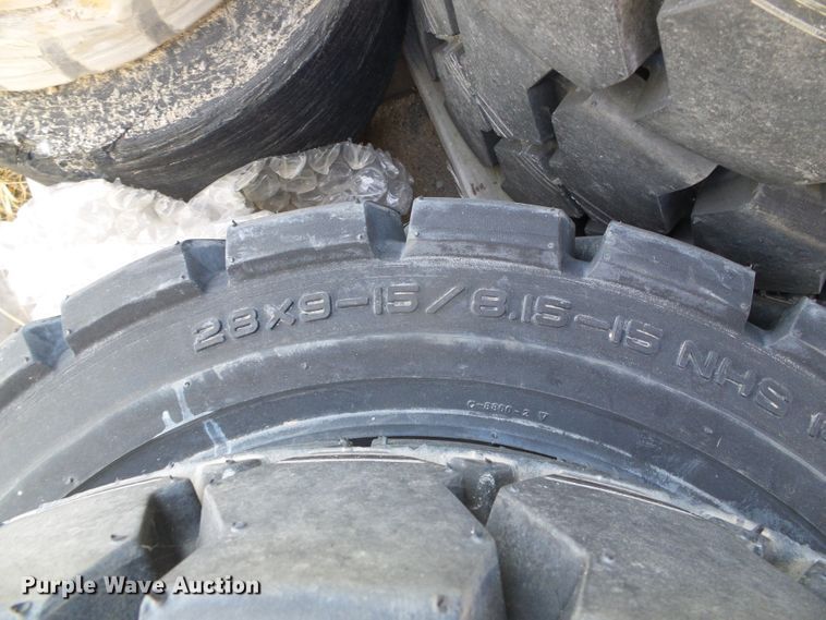 image for item EQ9192 Approximately 55 tires