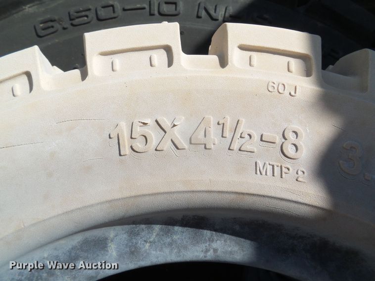 image for item EQ9192 Approximately 55 tires