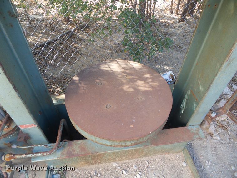 image for item EQ9193 Dake 33-208 tire changer